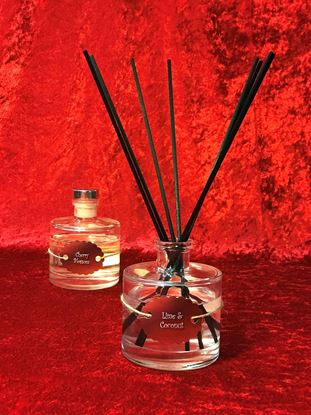 Picture of LIME & COCONUT REED DIFFUSER